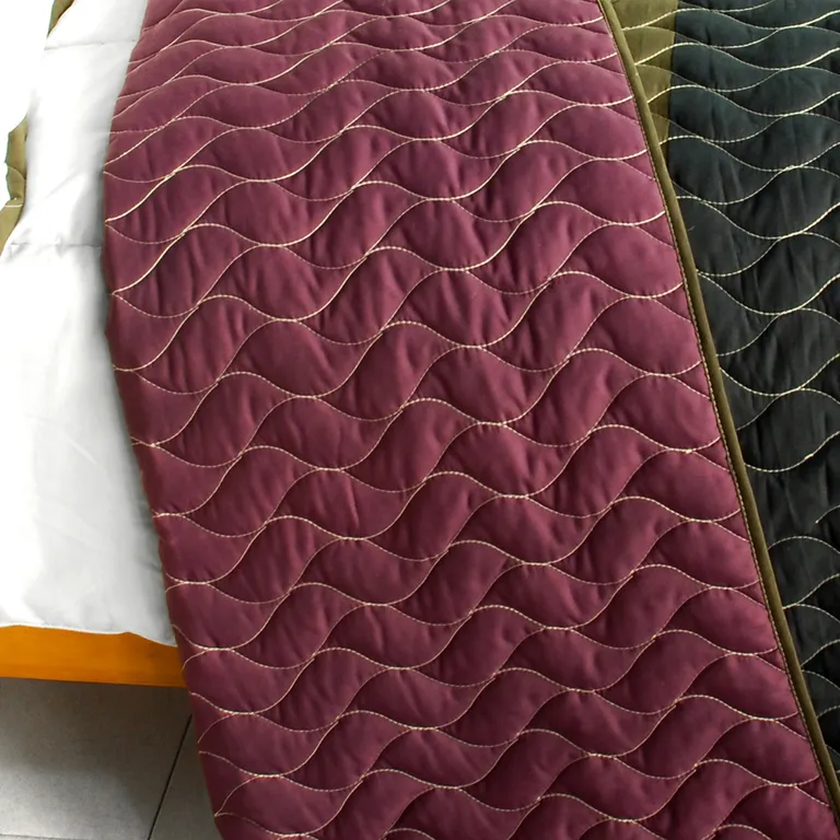 Angels Walk on Through - 3PC Vermicelli-Quilted Patchwork Quilt Set (Full/Queen Size) Photo 2
