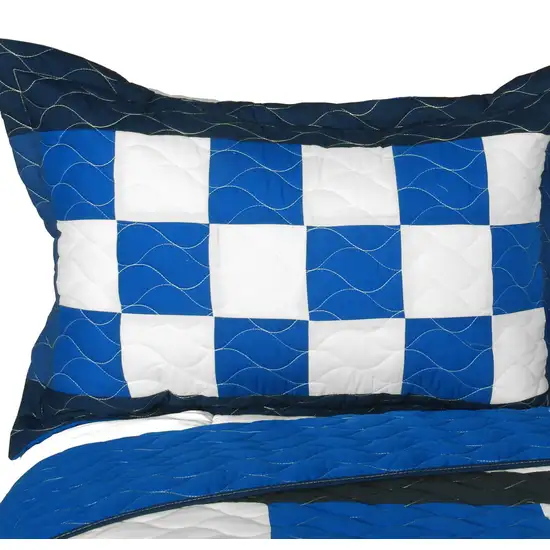 Anything is Possible -  Vermicelli-Quilted Patchwork Plaid Quilt Set Full/Queen Photo 2