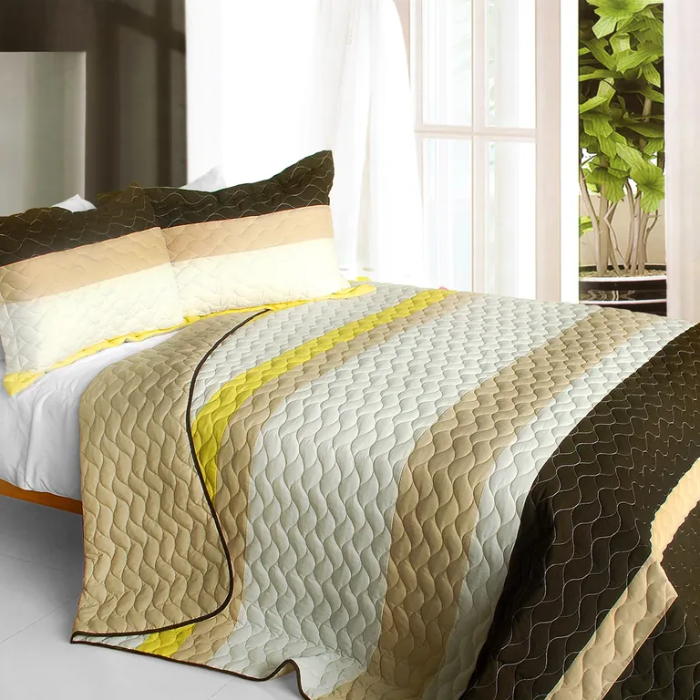 Best Home Decoration - 3PC Vermicelli-Quilted Patchwork Quilt Set (Full/Queen Size) Photo 1