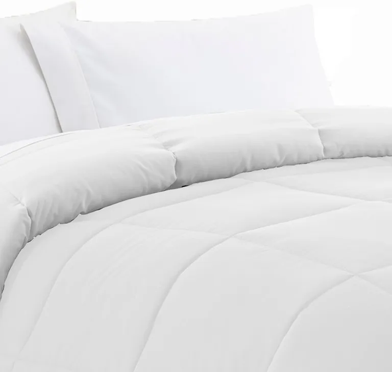 Beth Reversible Microfiber Queen Comforter, Squared Stitching Photo 2