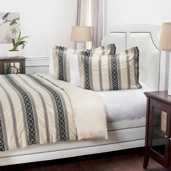Black And Ivory Queen Cotton Washable Polyester Duvet Cover Set With Two Shams Photo 9