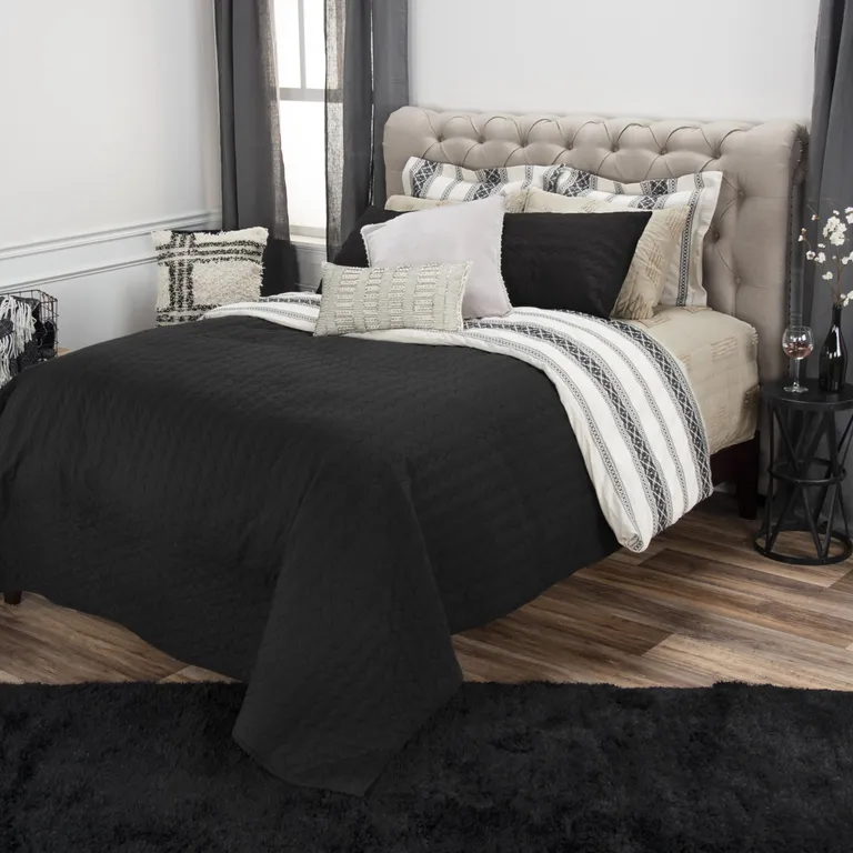Twin 100% Cotton 300 Thread Count Machine Washable Down Alternative Comforter Photo 4