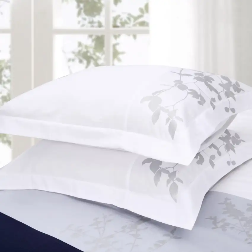 Blue And White Queen Cotton Washable Duvet Cover Set With Two Shams Photo 4