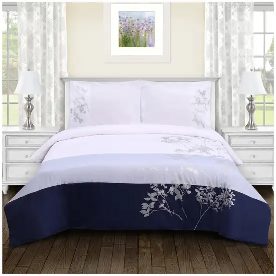 Blue And White Queen Cotton Washable Duvet Cover Set With Two Shams Photo 6