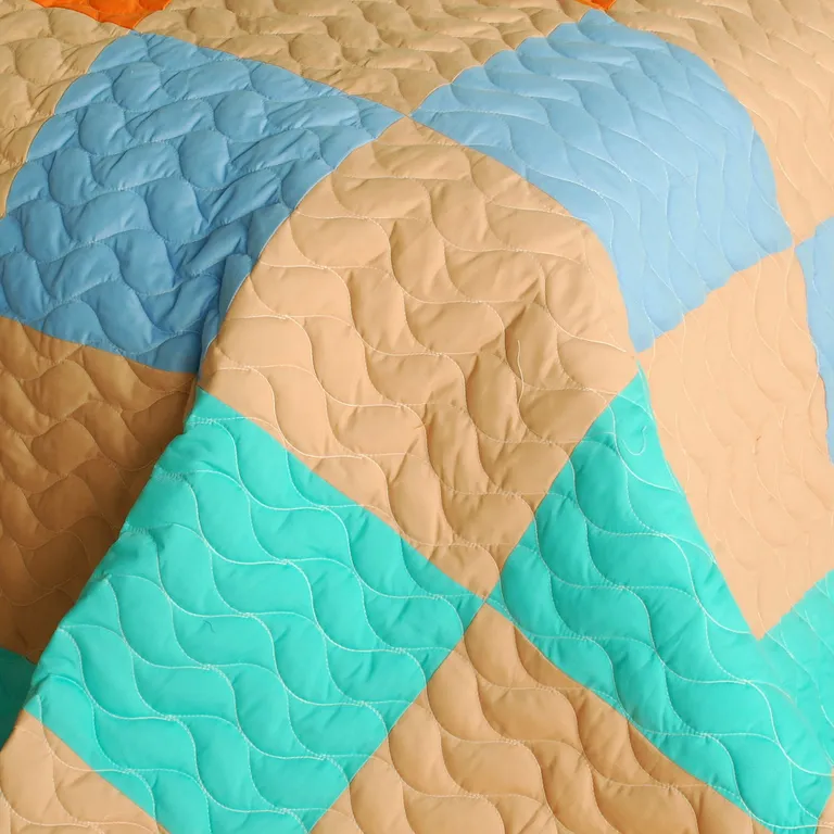 Blue World - 3PC Vermicelli-Quilted Patchwork Quilt Set (Full/Queen Size) Photo 4