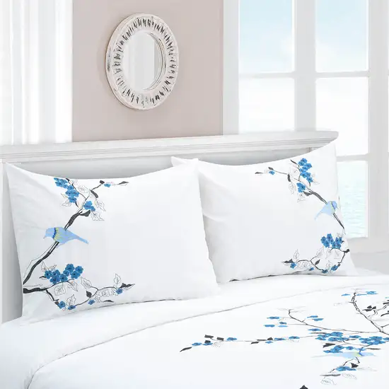 Blue and White King 100% Cotton 200 Thread Count Washable Duvet Cover Set Photo 6