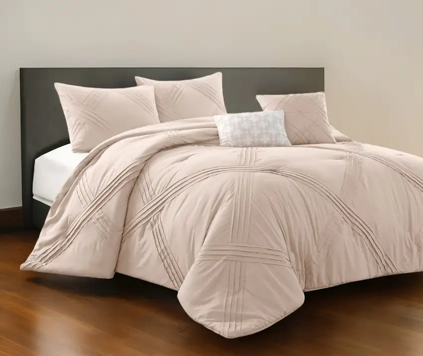 Blush Queen Polyester 180 Thread Count Washable Down Comforter Set Photo 1