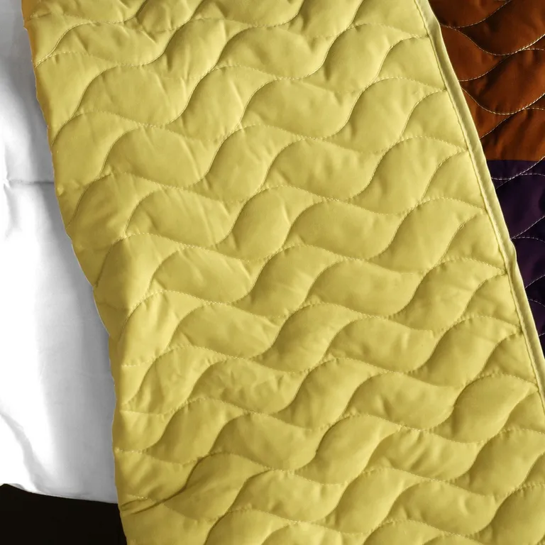 Bubbly Night - 3PC Vermicelli-Quilted Patchwork Quilt Set (Full/Queen Size) Photo 3