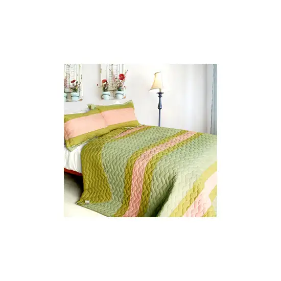 By the Sea -  3PC Vermicelli-Quilted Patchwork Quilt Set (Full/Queen Size) Photo 1