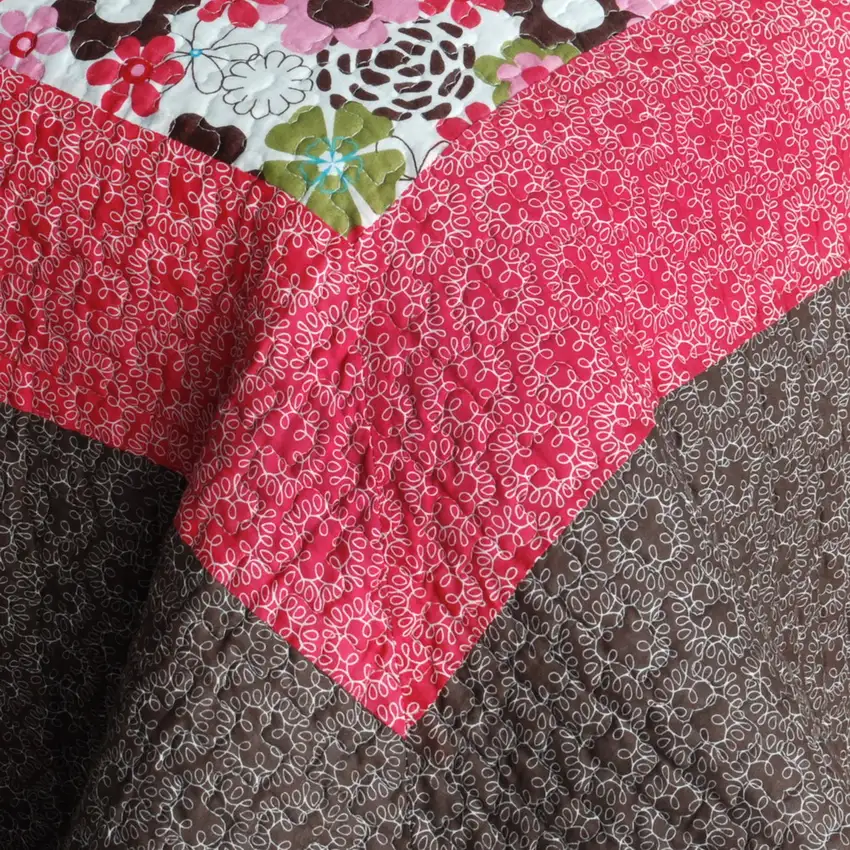 Candy Floral -  Cotton 3PC Vermicelli-Quilted Patchwork Quilt Set (Full/Queen Size) Photo 5