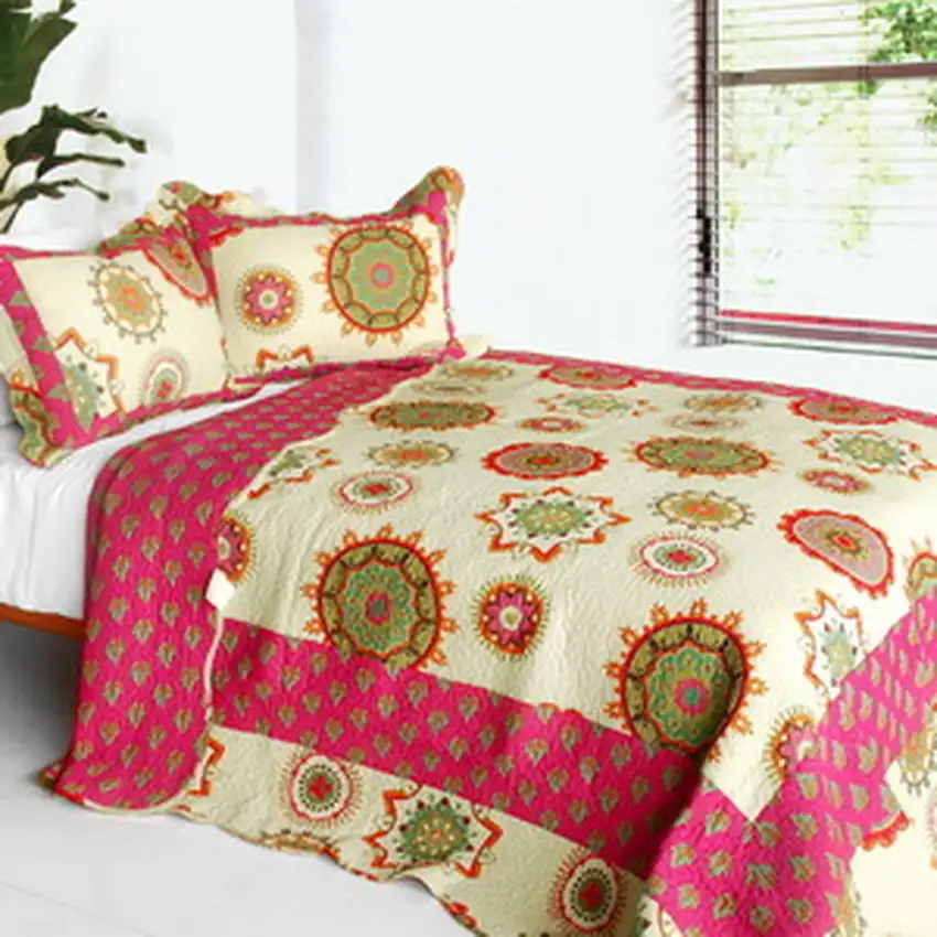 Children of Heaven -  3PC Cotton Contained Vermicelli-Quilted Patchwork Quilt Set (Full/Queen Size) Photo 1