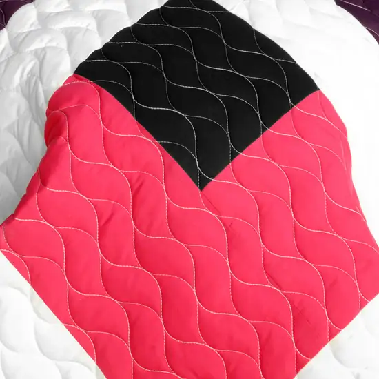 City of Wine -  3PC Vermicelli-Quilted Patchwork Quilt Set (Full/Queen Size) Photo 5