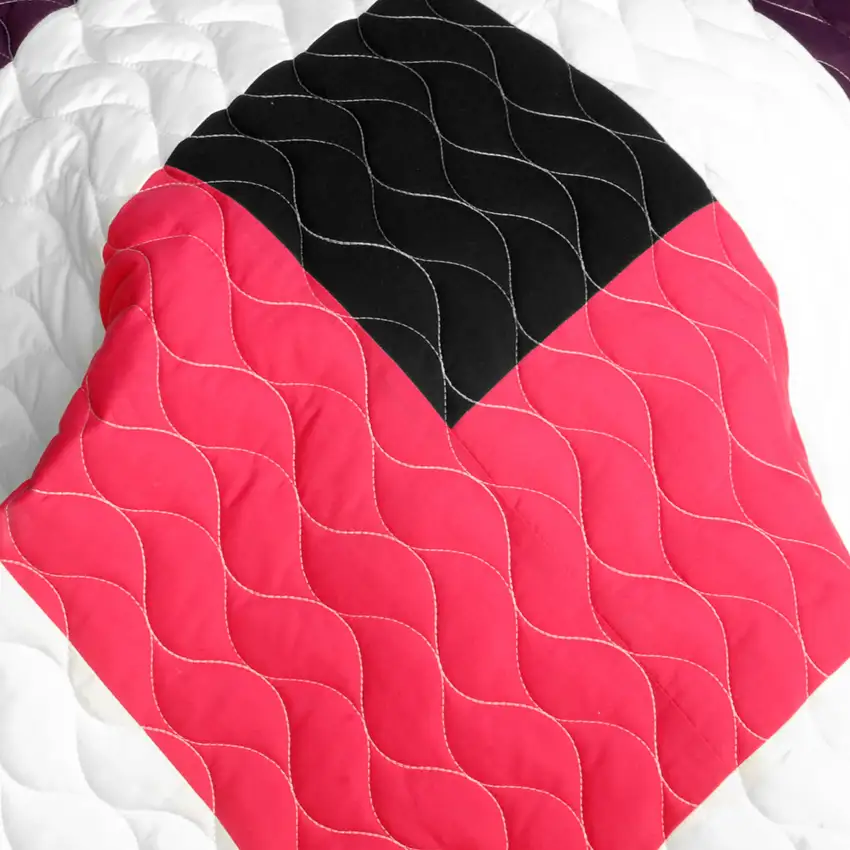 City of Wine -  3PC Vermicelli-Quilted Patchwork Quilt Set (Full/Queen Size) Photo 5