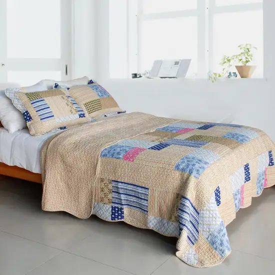 Classic Plaids -  Cotton 3PC Vermicelli-Quilted Patchwork Quilt Set (Full/Queen Size) Photo 1
