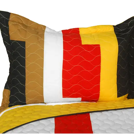 Classic Playbook - B -  Vermicelli-Quilted Patchwork Striped Quilt Set Full/Queen Photo 2