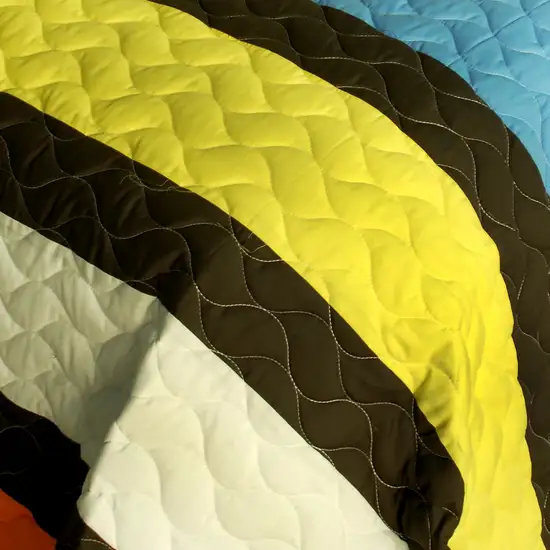 Colorful Bridge -  3PC Vermicelli-Quilted Patchwork Quilt Set (Full/Queen Size) Photo 4
