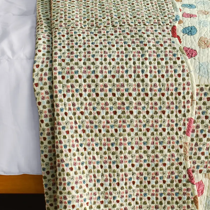 Colorful Dots -  Cotton 3PC Vermicelli-Quilted Dots Patchwork Quilt Set (Full/Queen Size) Photo 4