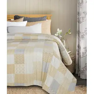Photo of Cream Knitted Cotton Geometric Throw