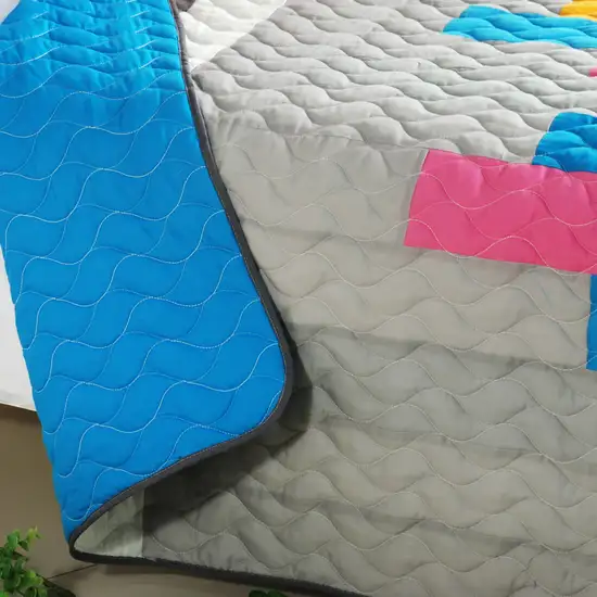 Creative Life -  3PC Vermicelli-Quilted Patchwork Quilt Set (Full/Queen Size) Photo 5