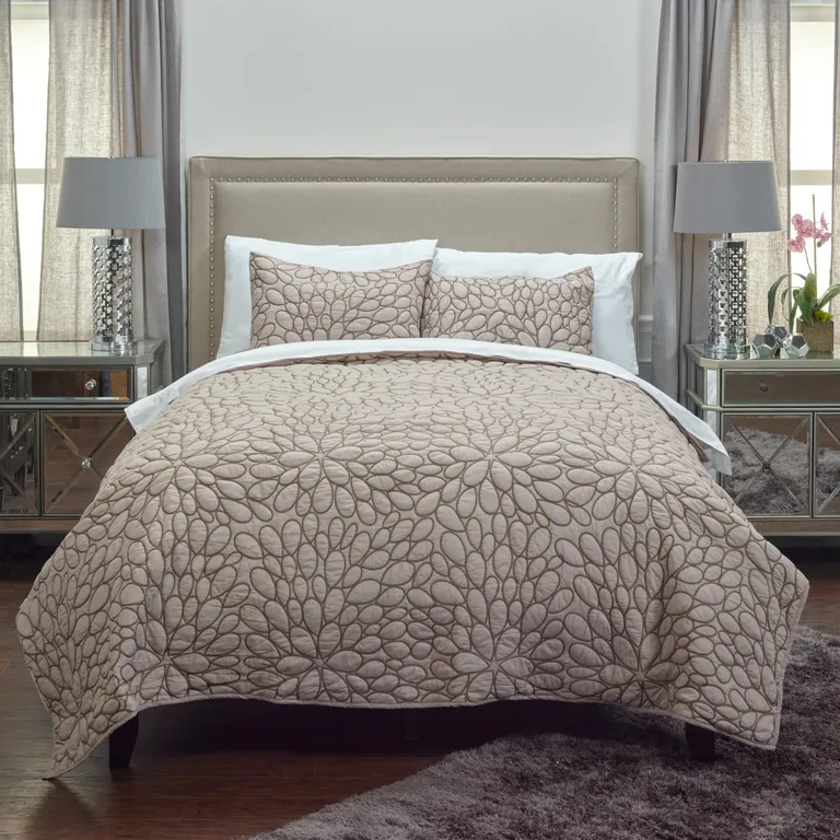 Dark Queen 100% Cotton 300 Thread Count Machine Washable Down Alternative Comforter Photo 3
