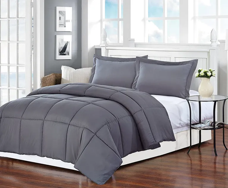 Medium Warmth Down Alternative Comforter King Photo 4