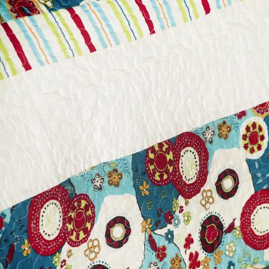 Dianthe -  100% Cotton 3PC Floral Vermicelli-Quilted Patchwork Quilt Set (Full/Queen Size) Photo 4