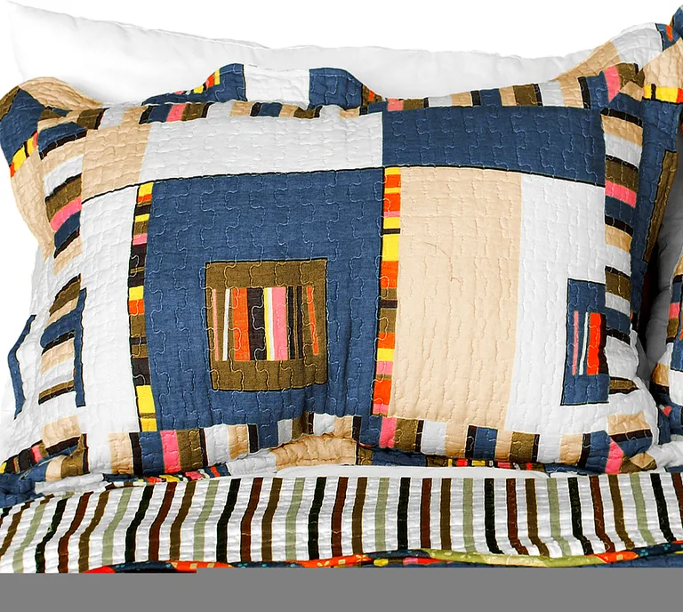 Dim light - Cotton 3PC Vermicelli-Quilted Plaid Patchwork Quilt Set (Full/Queen Size) Photo 1
