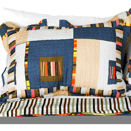 Dim light -  Cotton 3PC Vermicelli-Quilted Plaid Patchwork Quilt Set (Full/Queen Size) Photo 2