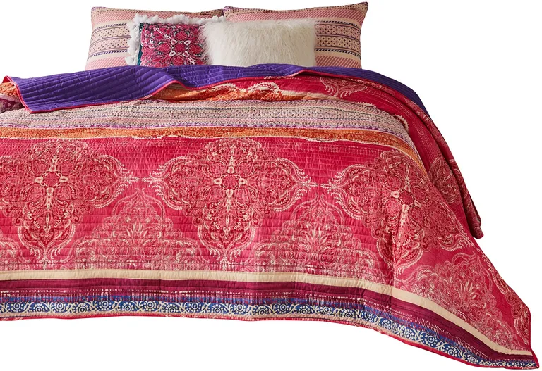 Dora 3 Piece Bohemian Full Quilt Set, Medallion, Paisley Photo 2