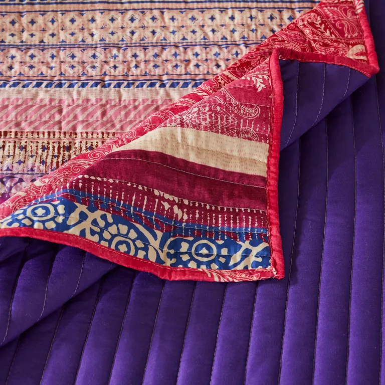 Dora 3 Piece Bohemian Full Quilt Set, Medallion, Paisley Photo 4
