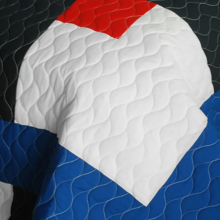 Ending - Vermicelli-Quilted Patchwork Geometric Quilt Set Full/Queen Photo 4