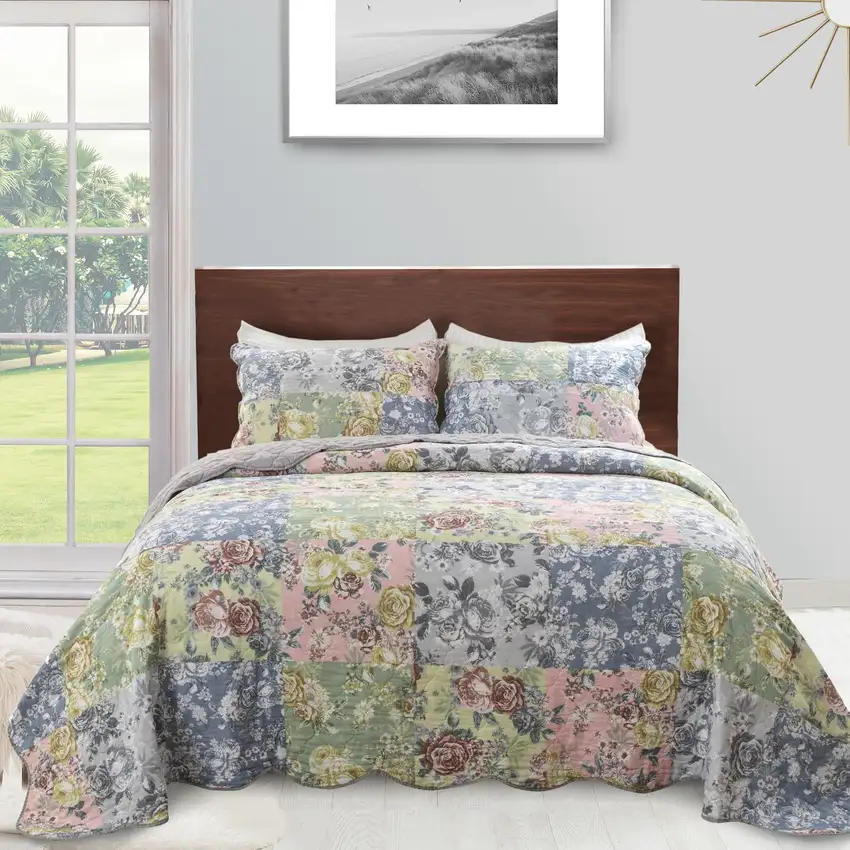 Eni 3 Piece California King Cotton Quilt Set, Pastel Blue Flower Design Photo 6