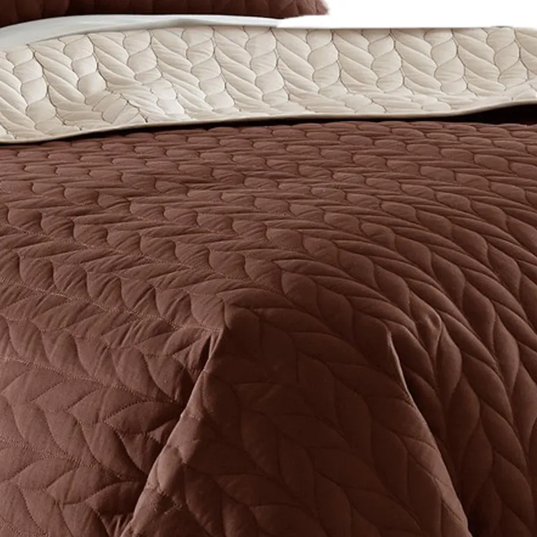 Eva 3 Piece King Microfiber Reversible Coverlet Set, Quilted Photo 3