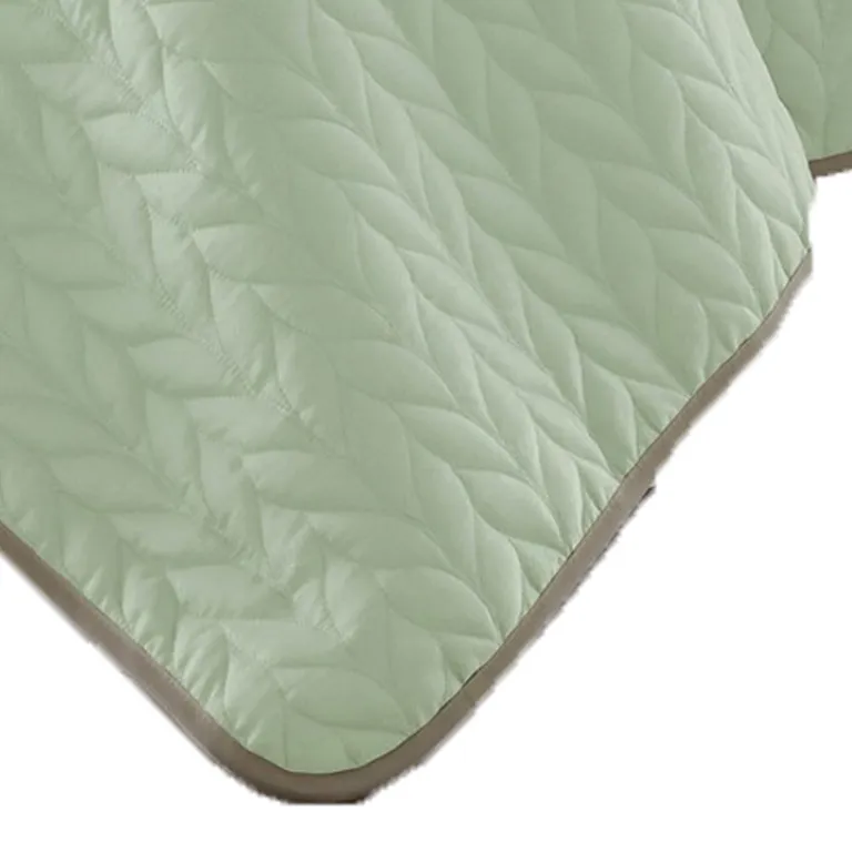 Eva 3 Piece King Microfiber Reversible Coverlet Set Quilted Photo 4