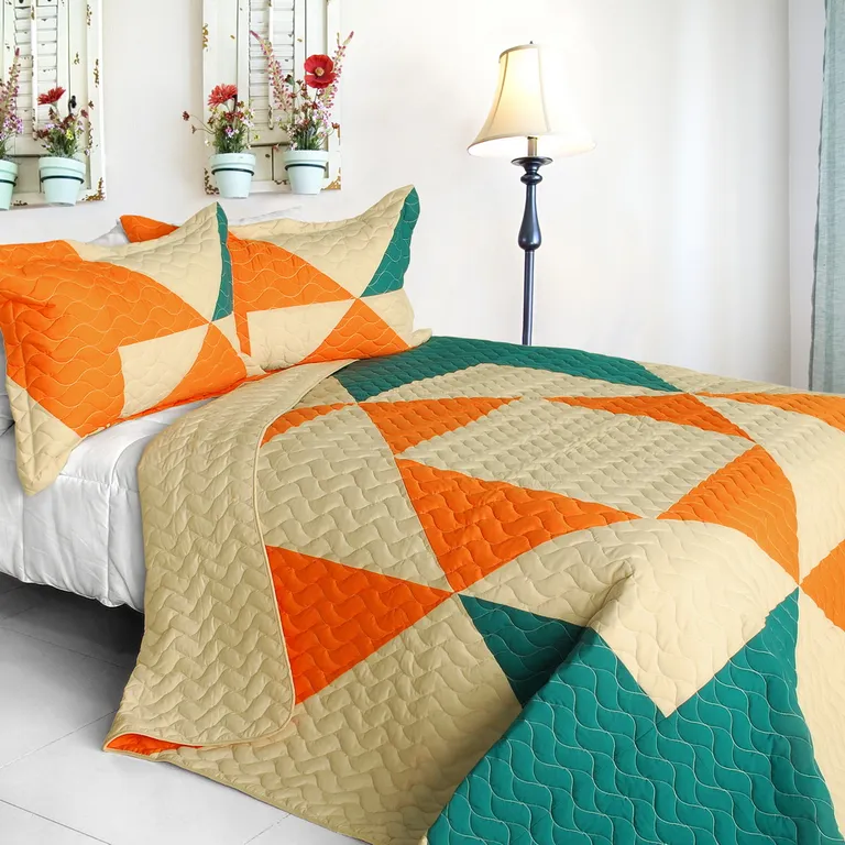 Eyes on Me - 3PC Vermicelli-Quilted Patchwork Quilt Set (Full/Queen Size) Photo 1