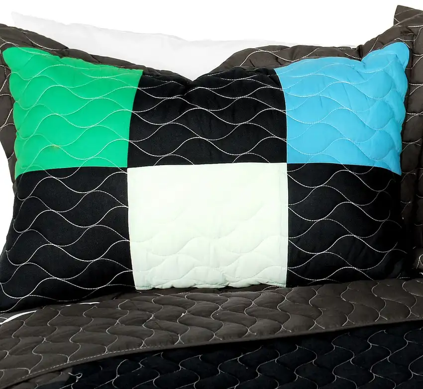 Fatal Attraction-2 -  Vermicelli-Quilted Patchwork Plaid Quilt Set Twin Photo 2