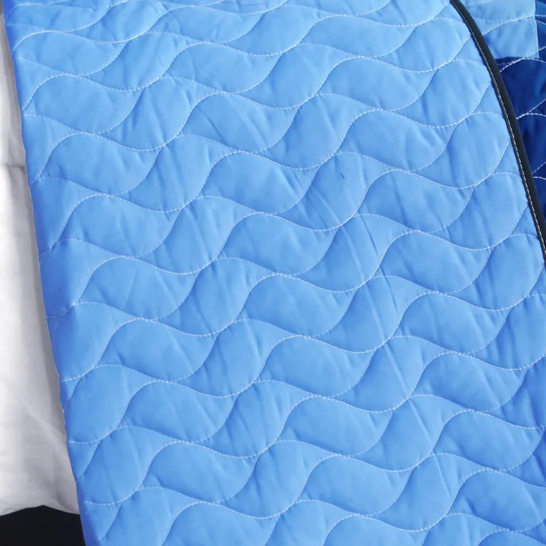 Fire & Ice - 3PC Vermicelli - Quilted Patchwork Quilt Set (Full/Queen Size) Photo 3
