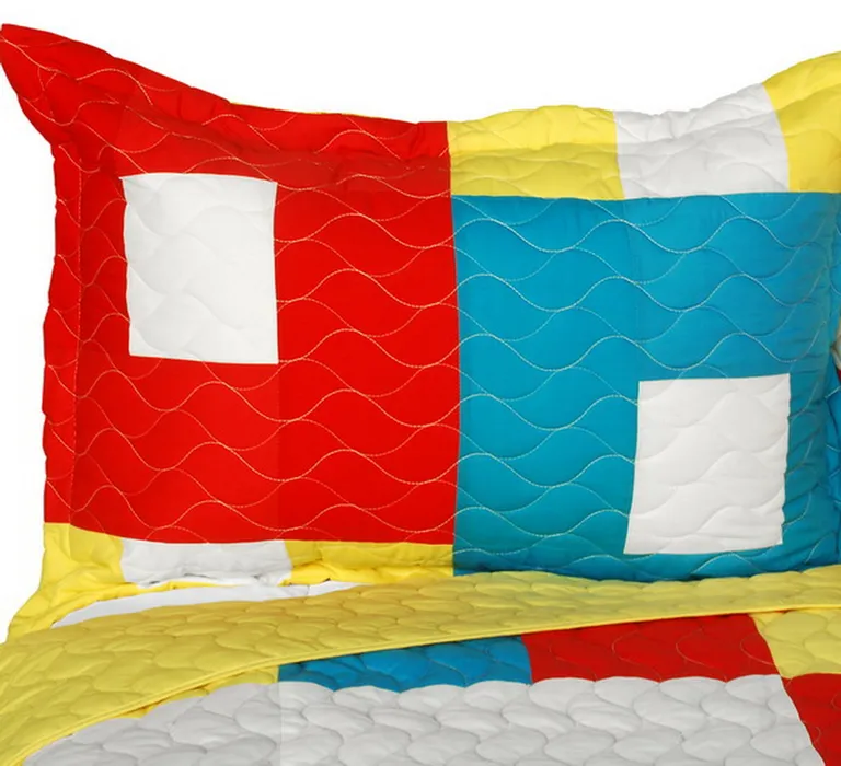 Flying Chess - 3PC Vermicelli-Quilted Patchwork Quilt Set (Full/Queen Size) Photo 2