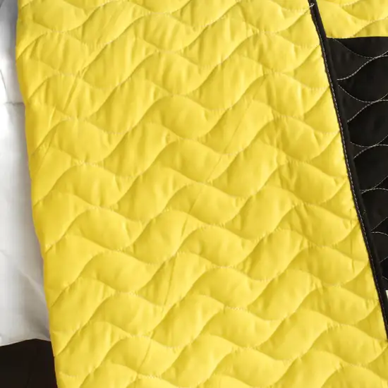 Forever -  3PC Vermicelli - Quilted Patchwork Quilt Set (Full/Queen Size) Photo 4