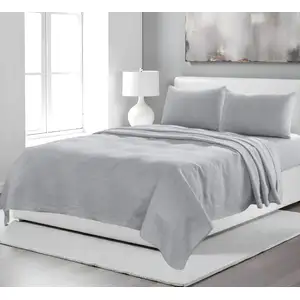 Photo of Four Piece Linen Sheet Set