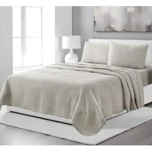 Photo of Four Piece Linen Sheet Set
