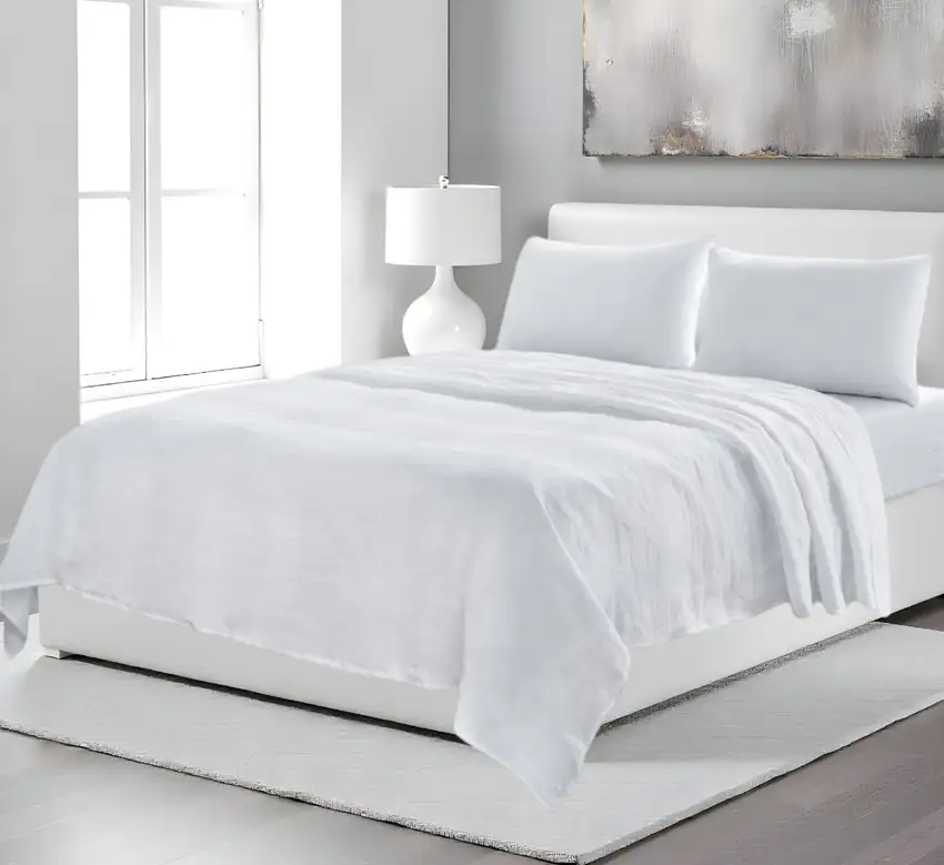 Four Piece White Linen  Sheet Set Photo 1