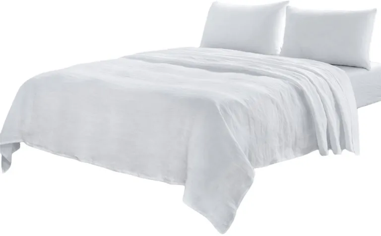 Four Piece Linen Sheet Set Photo 3