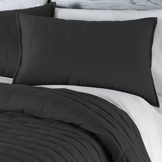 Full/Queen Modern Brick Stitch Microfiber Reversible 3 Piece Quilt Set in Black Photo 1