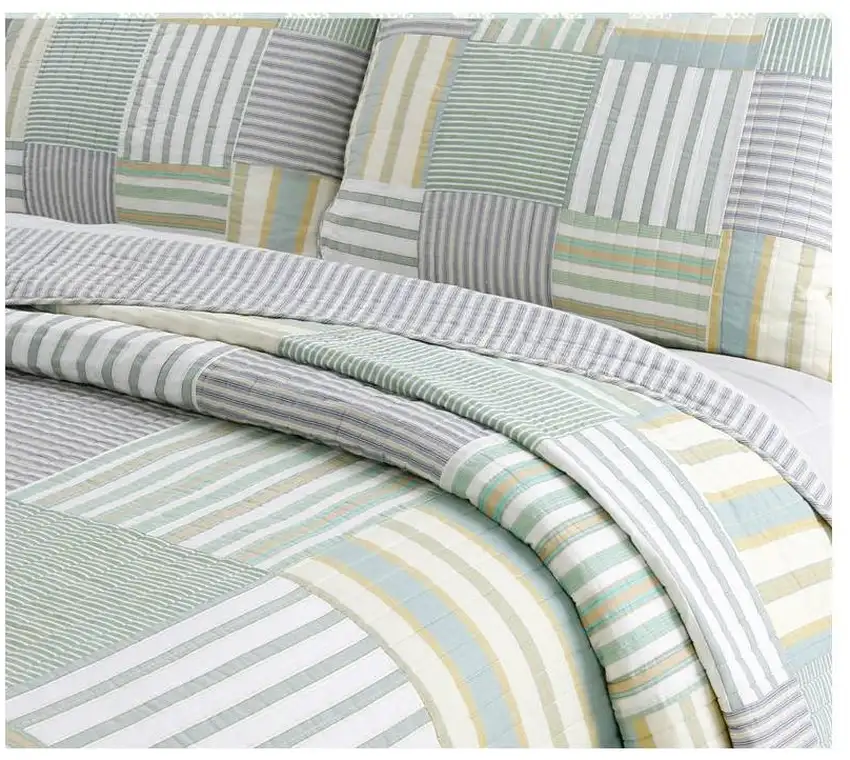 Full/Queen Size Soft Reversible Patches 100% Cotton Quilt Set Photo 3