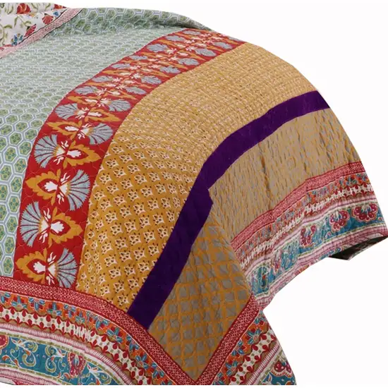 Geometric and Floral Print King Size Quilt Set with 2 Shams Photo 3