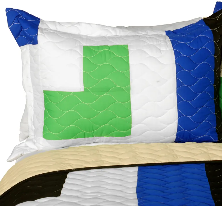 Glass Island - 3PC Vermicelli-Quilted Patchwork Quilt Set (Full/Queen Size) Photo 2