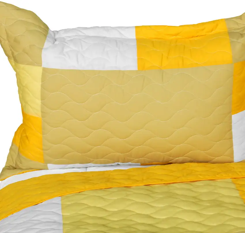 Gorgeous Sunshine -  Vermicelli-Quilted Patchwork Plaid Quilt Set Full/Queen Photo 1