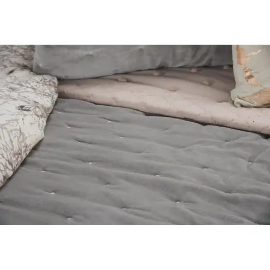 Gray King 100% Cotton 300 Thread Count Dry Clean Only Down Alternative Comforter Photo 3