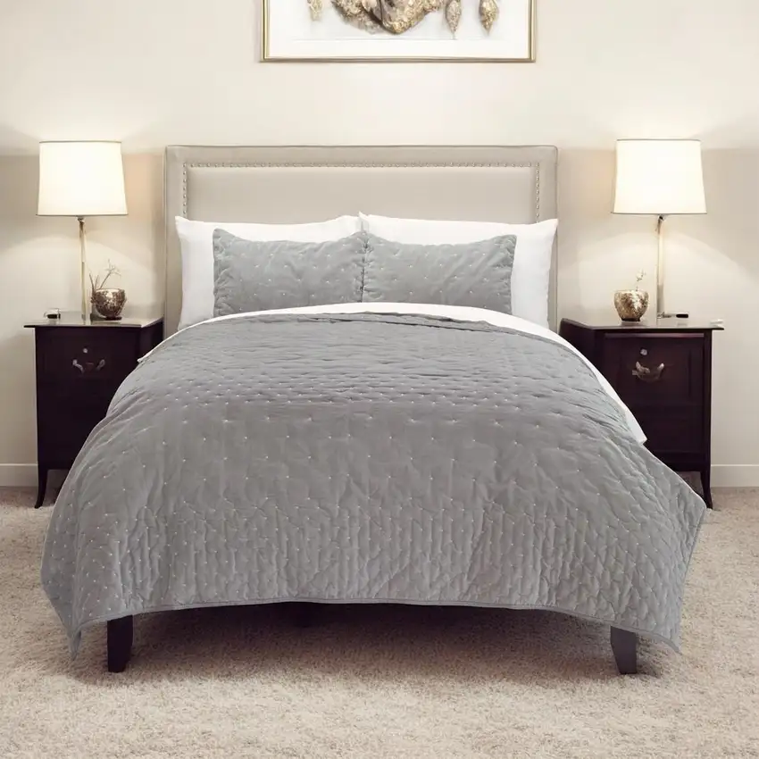 Gray Queen 100% Cotton 300 Thread Count Dry Clean Only Down Alternative Comforter Photo 1